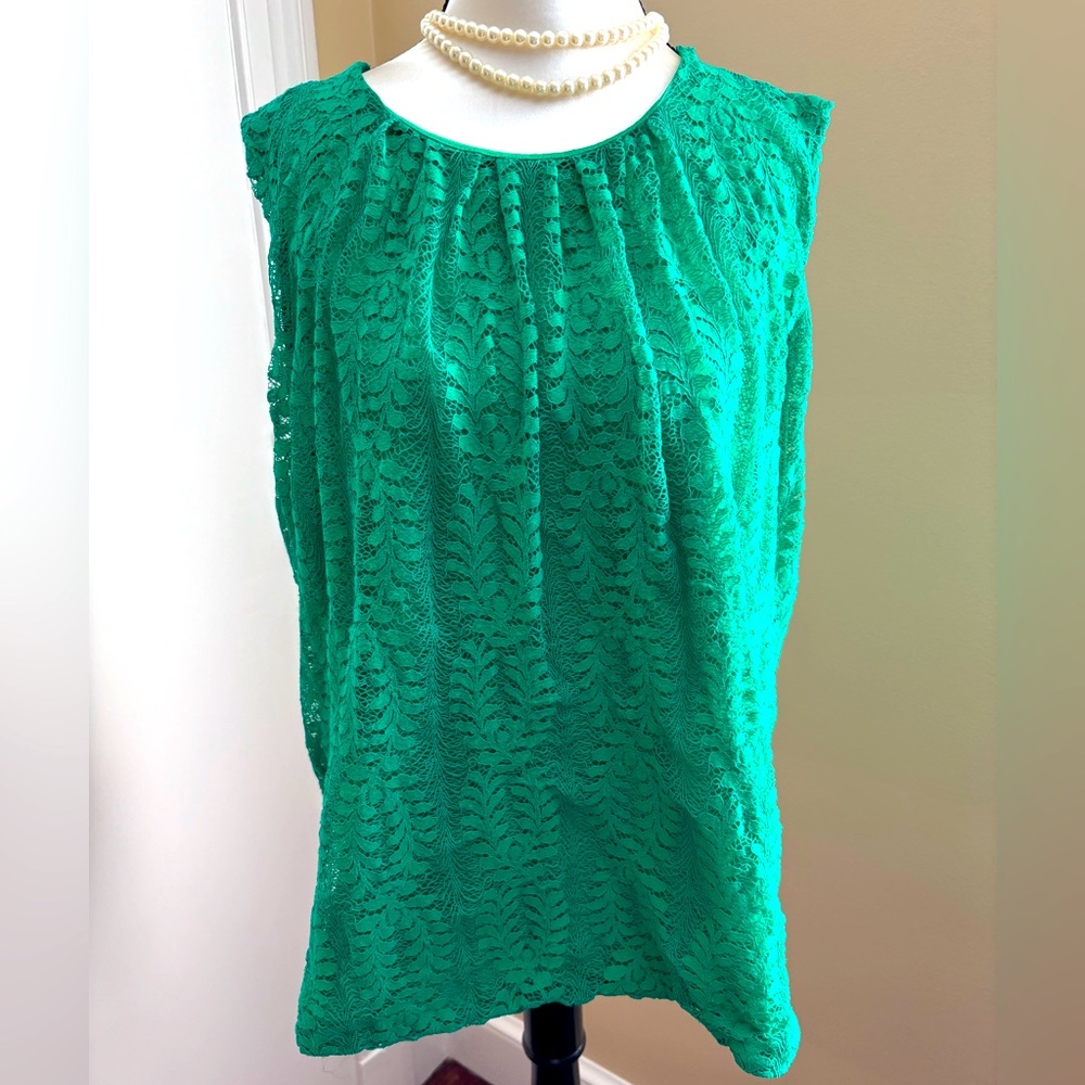 LIZ CLAIBORNE Career Top Beautiful